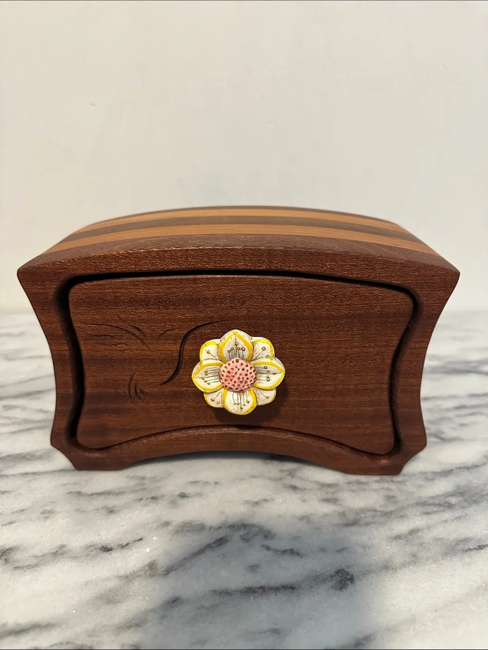 Hand made bandsaw Wooden Jewelry Box with Yellow Flower Knob